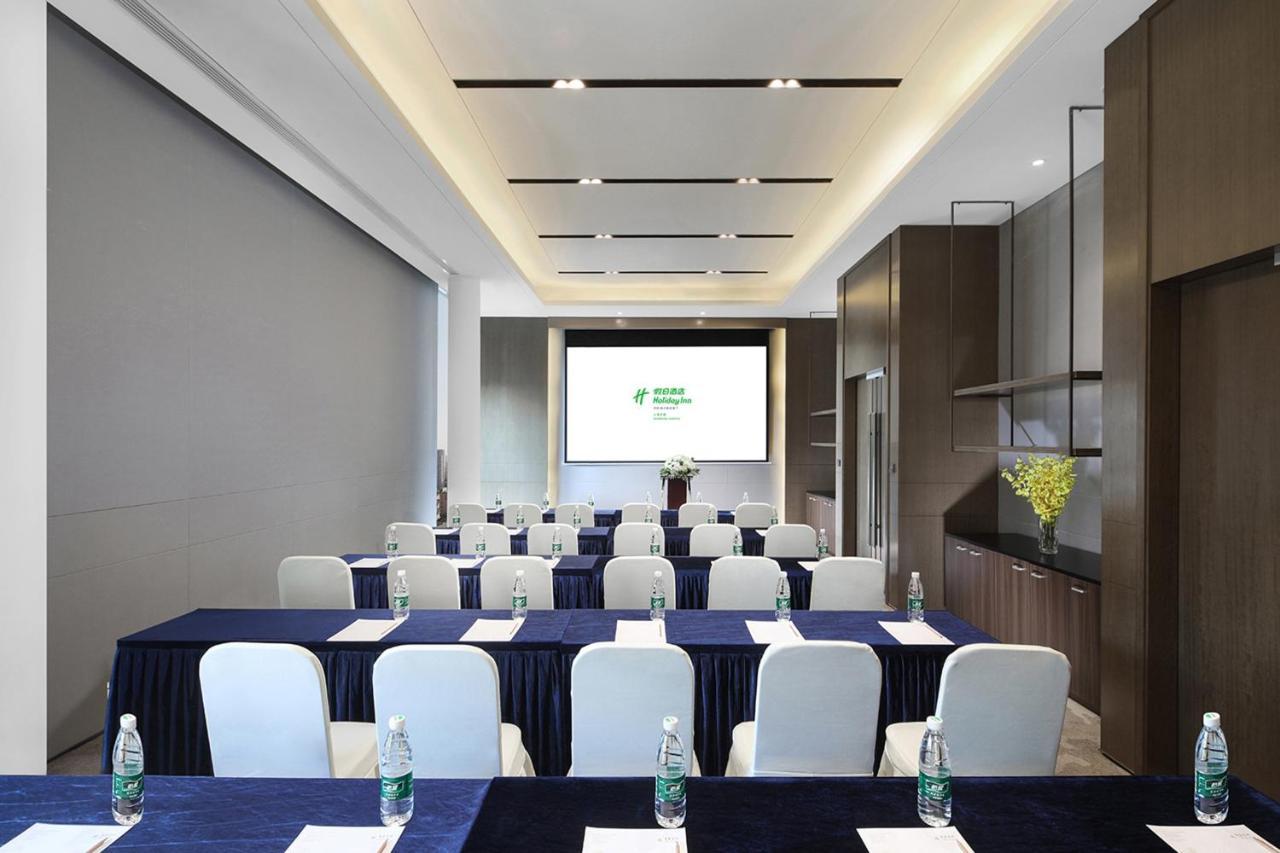 Holiday Inn Shanghai Huaxia By Ihg - Overlooking City Scenery At Sky View Restaurant Exteriör bild