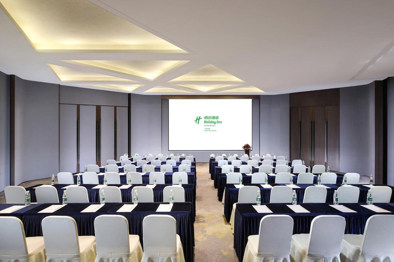 Holiday Inn Shanghai Huaxia By Ihg - Overlooking City Scenery At Sky View Restaurant Exteriör bild